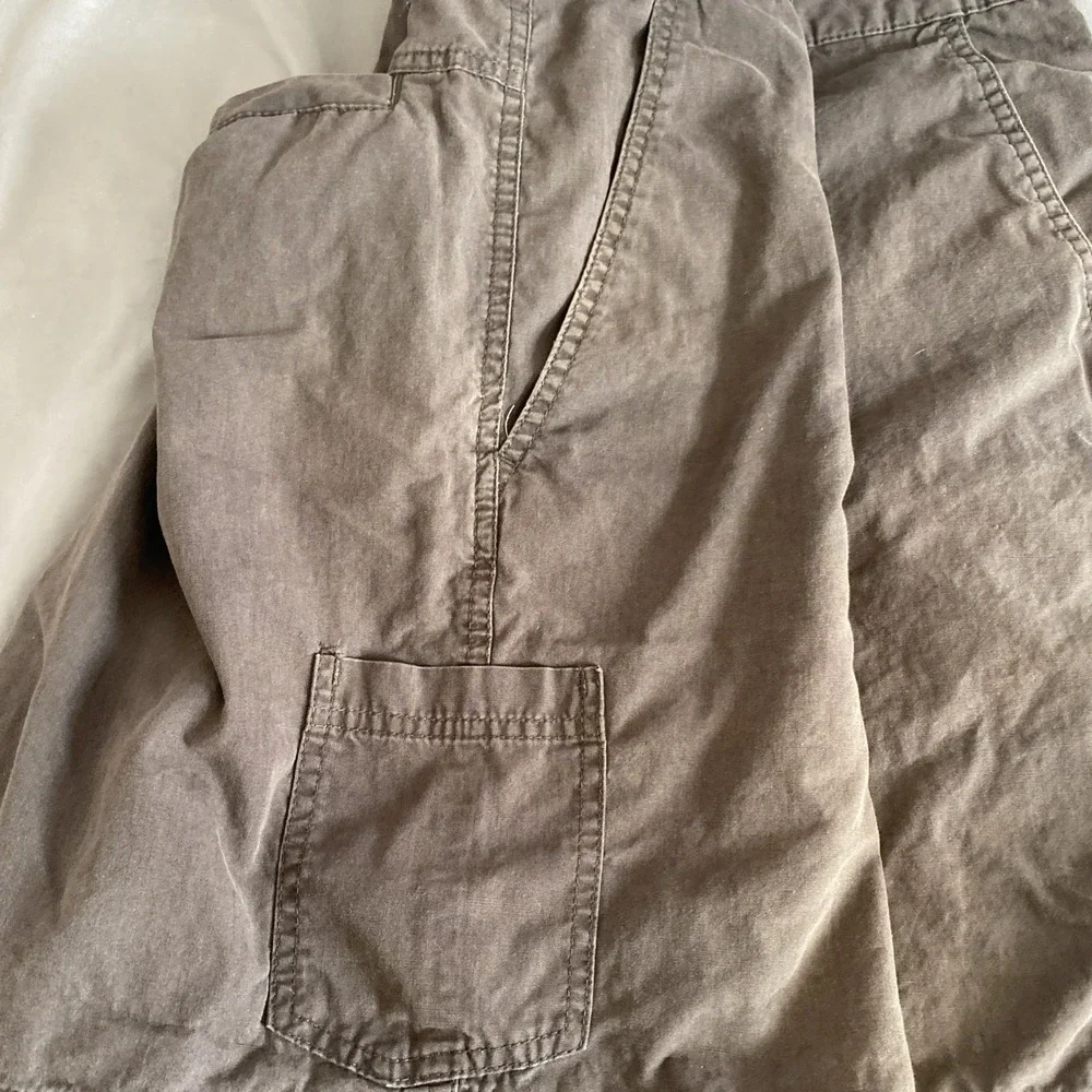 Columbia‎ Men's Shorts COLUMBIA Casual Chino Walking Gray SHORTS SIZE 42x9